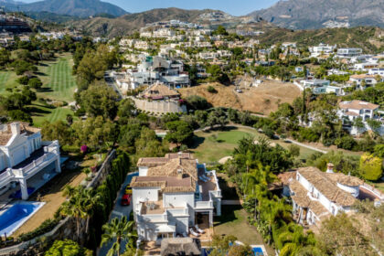 adf73979b8d03fe959b6fc8b2bbfdd85 - 55