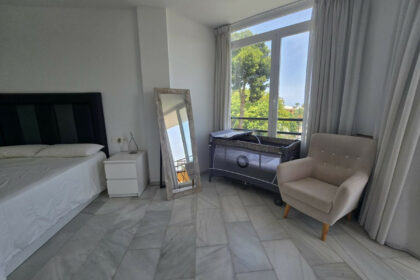 ae5f5306da5821b59dc22ec72fa11298 - 25