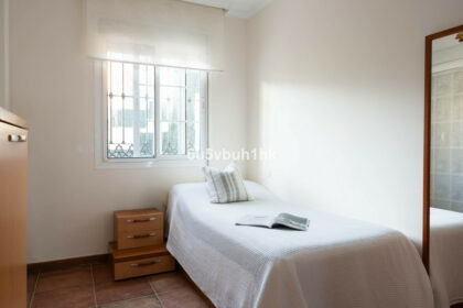 aedbdb2e9ef6f26a1b26f382c0300f3b - 16