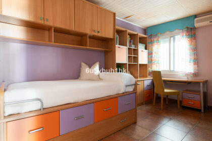 aedbdb2e9ef6f26a1b26f382c0300f3b - 39