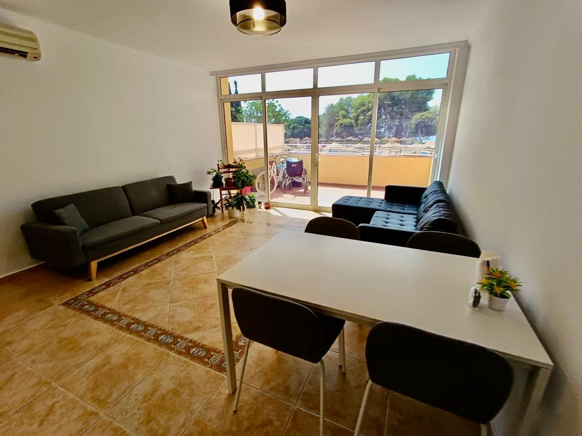 aef6a50242a24b33e70fdc0fe547e93e - 8