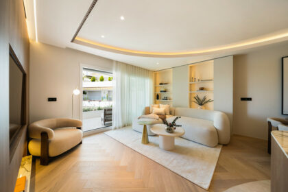 af951da3927df1a5a0331cd8e7d2800e - 22