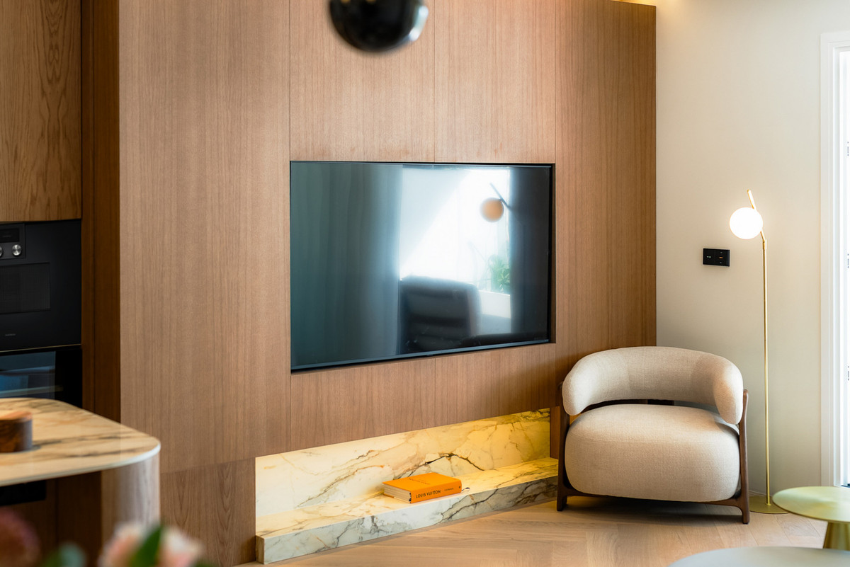 af951da3927df1a5a0331cd8e7d2800e - 26