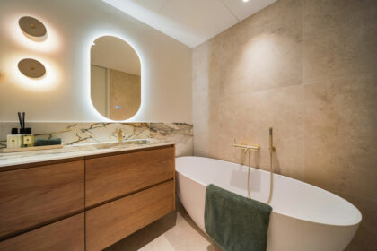 af951da3927df1a5a0331cd8e7d2800e - 42