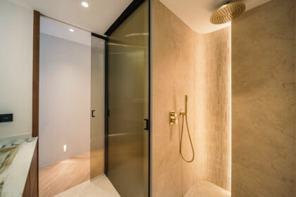 af951da3927df1a5a0331cd8e7d2800e - 54