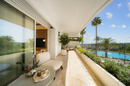 af951da3927df1a5a0331cd8e7d2800e - 57