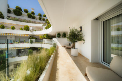 af951da3927df1a5a0331cd8e7d2800e - 58