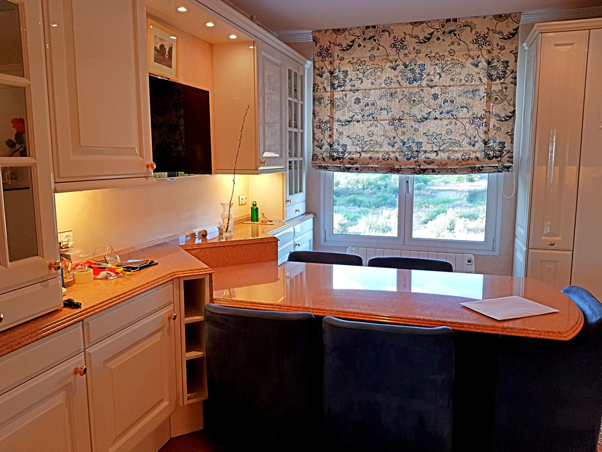 af9fe4d41a72d4ed3f34b879e35756fd - 45