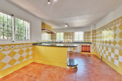 afc4d8332f6adca321d9be6bb1fb8fe8 - 7