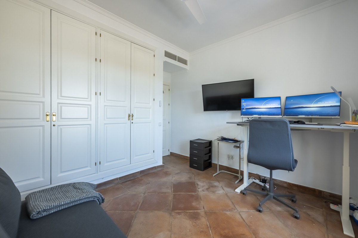 aff1c9aa239676b5cba5300a38fbec88 - 26