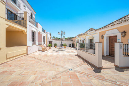 aff1c9aa239676b5cba5300a38fbec88 - 35