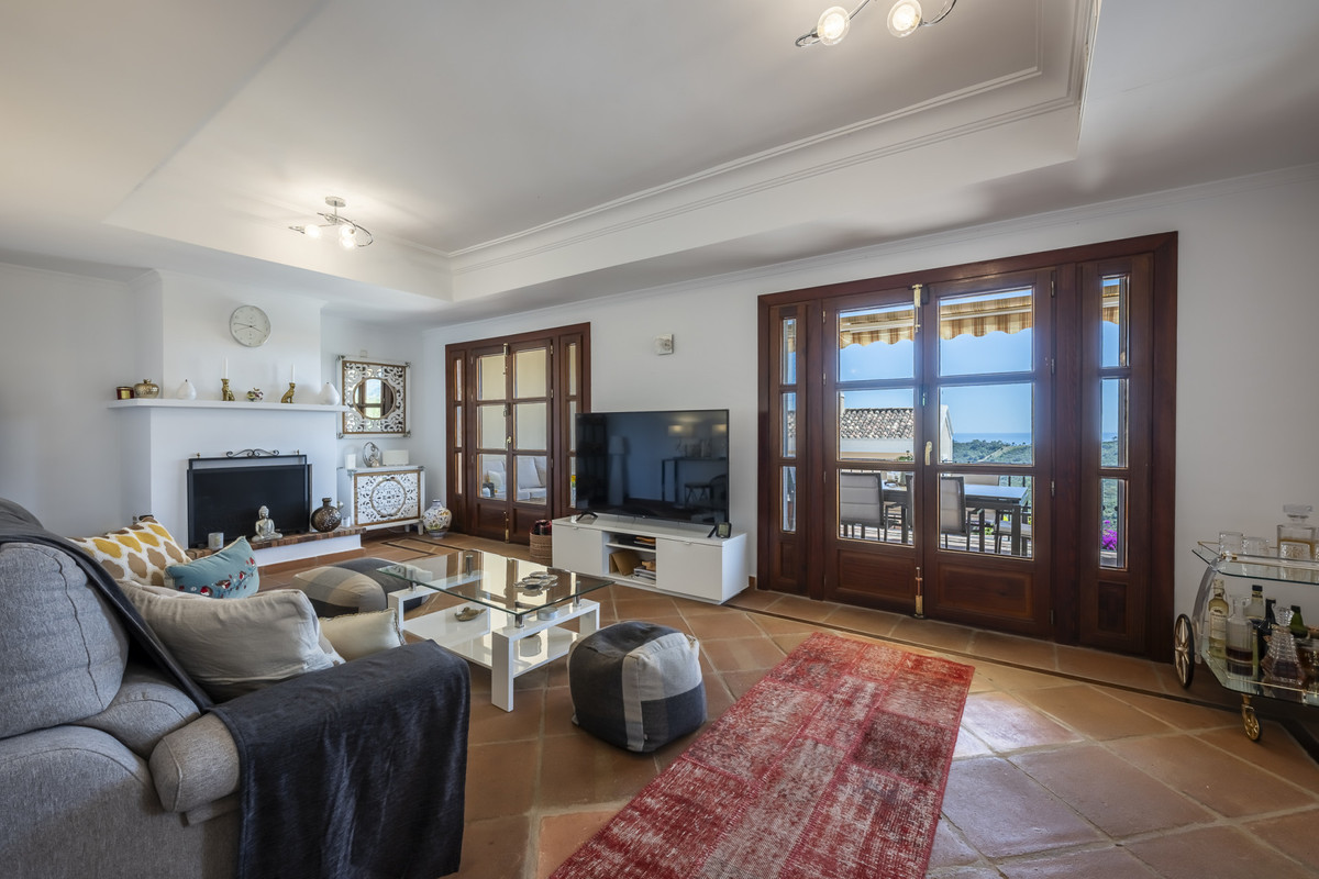 aff1c9aa239676b5cba5300a38fbec88 - 6