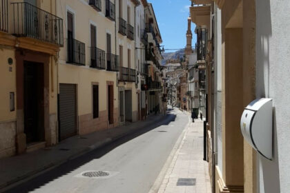 b03d9062be60a1f514845ead8e13043d - 1