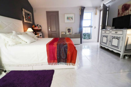 b0811119c30db1f7e32b4a762dc7aa44 - 25