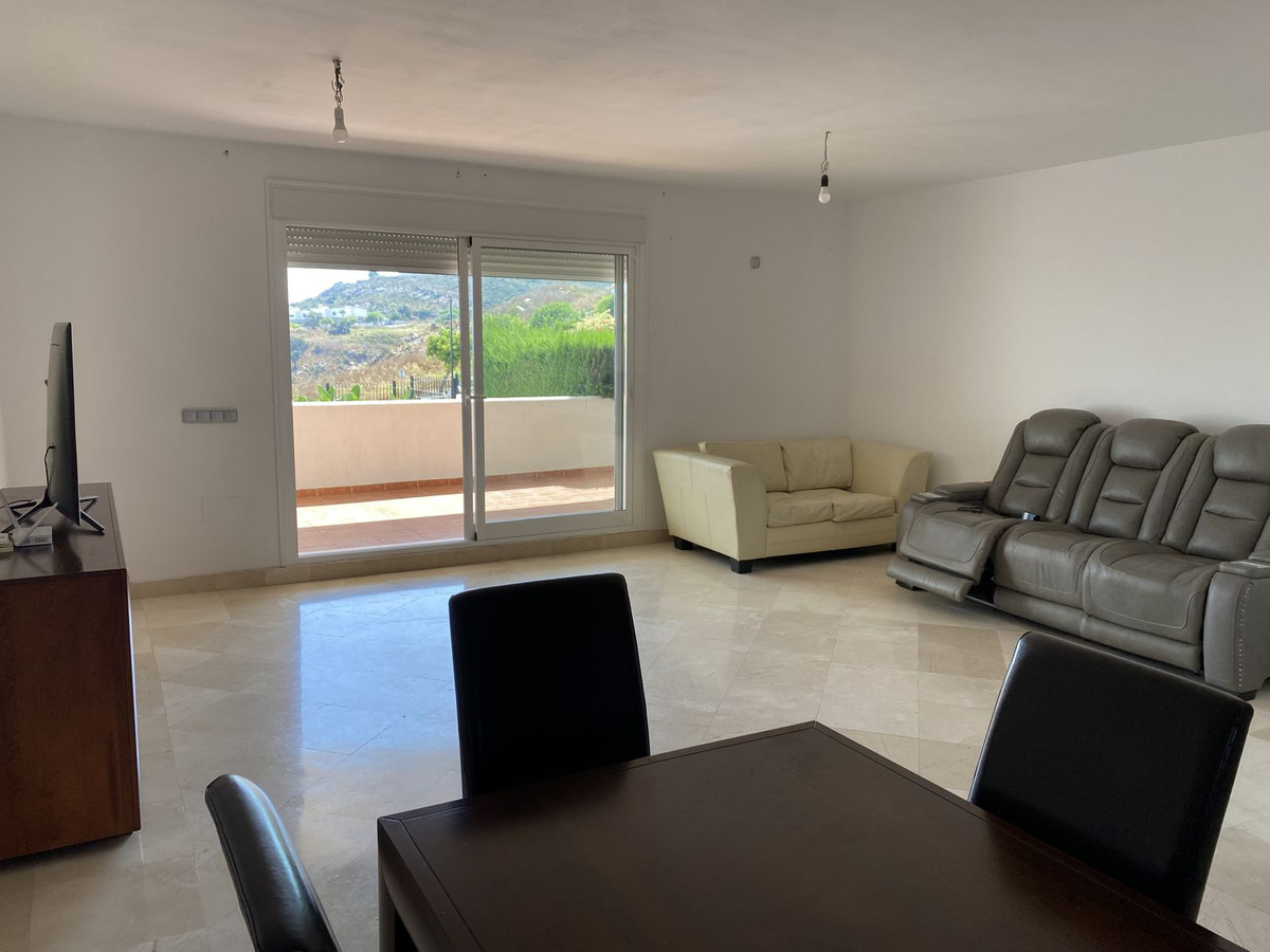 b0d132faca13483f72788cfe5ef4a7fa - 11