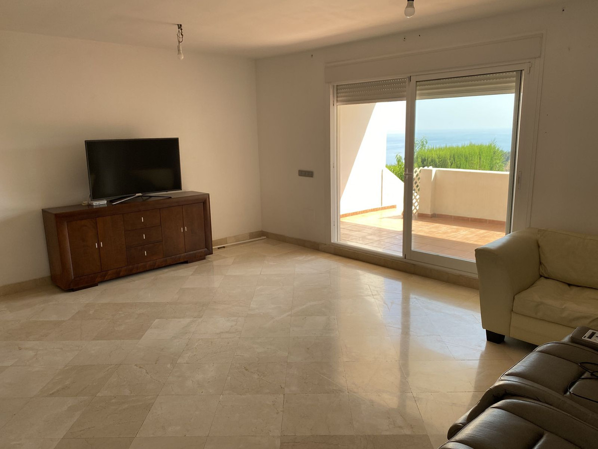 b0d132faca13483f72788cfe5ef4a7fa - 13