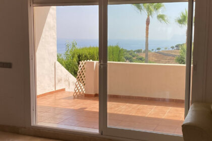 b0d132faca13483f72788cfe5ef4a7fa - 14