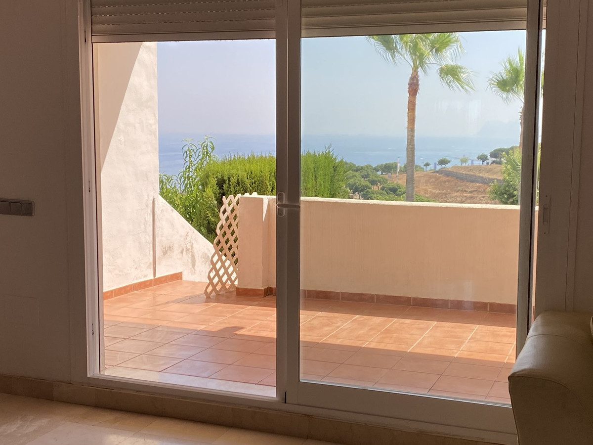 b0d132faca13483f72788cfe5ef4a7fa - 14