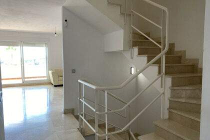 b0d132faca13483f72788cfe5ef4a7fa - 16