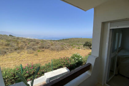 b0d132faca13483f72788cfe5ef4a7fa - 18