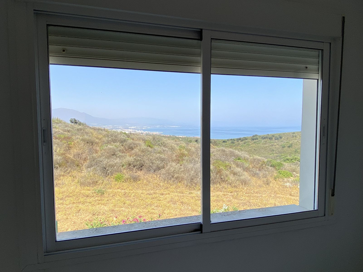 b0d132faca13483f72788cfe5ef4a7fa - 20