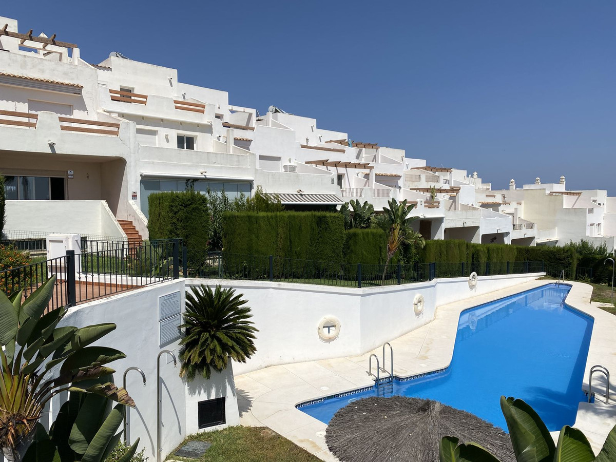 b0d132faca13483f72788cfe5ef4a7fa - 3