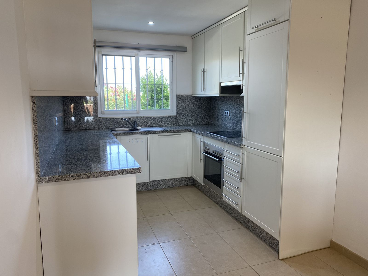 b0d132faca13483f72788cfe5ef4a7fa - 8