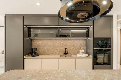 b0f5dadb978e8724b5c62f86895e0f12 - 19