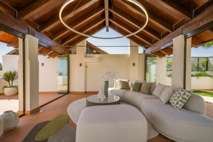 b0f5dadb978e8724b5c62f86895e0f12 - 7