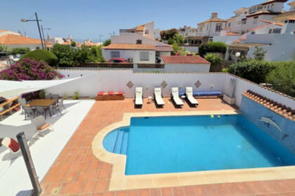 b1368cfdf4dbf9bedb9ed0d088d9f5b0 - 32