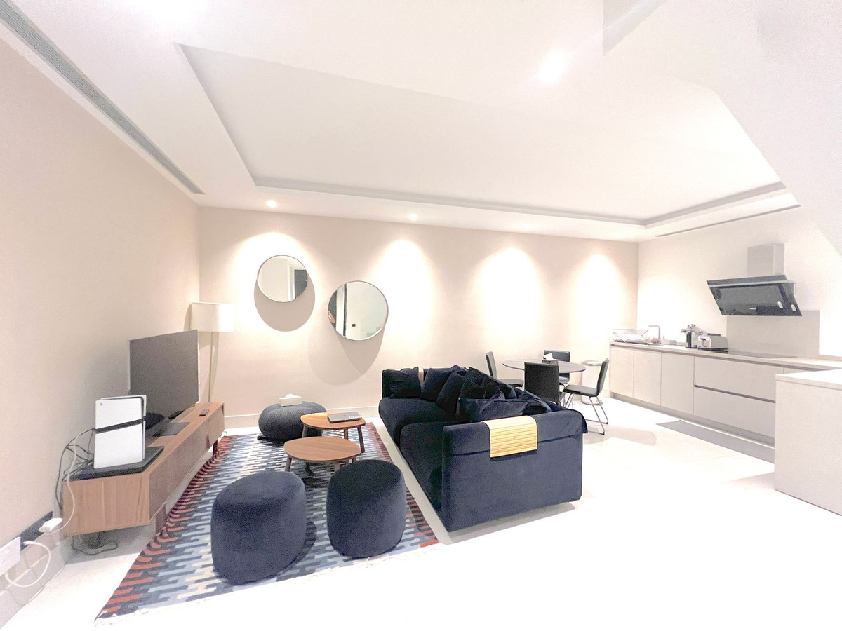 b2afd02cbe06cb82b9a30cb37a273898 - 19