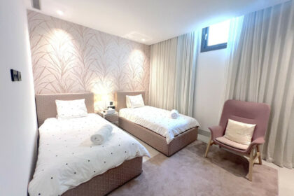 b2afd02cbe06cb82b9a30cb37a273898 - 20