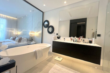 b2afd02cbe06cb82b9a30cb37a273898 - 21