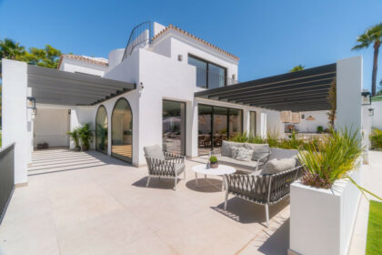 b338cf75d68040cf5b1fac52cea77737 - 23