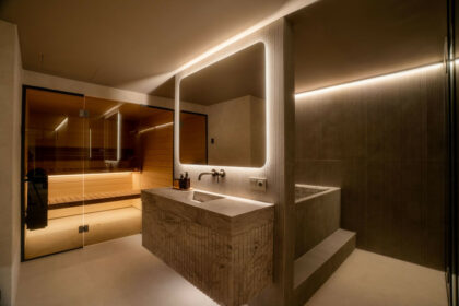 b338cf75d68040cf5b1fac52cea77737 - 35