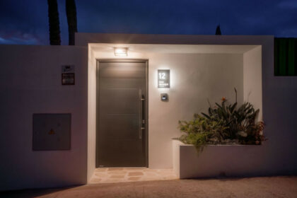 b338cf75d68040cf5b1fac52cea77737 - 40