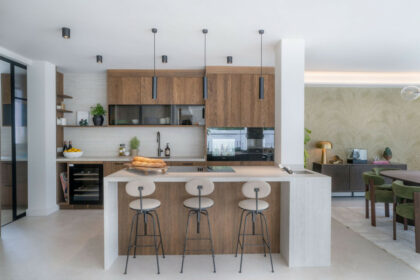 b338cf75d68040cf5b1fac52cea77737 - 6