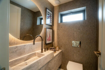 b338cf75d68040cf5b1fac52cea77737 - 9