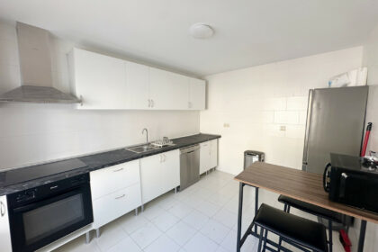 b3515b223c6749aaec4969ef2b7bc672 - 20