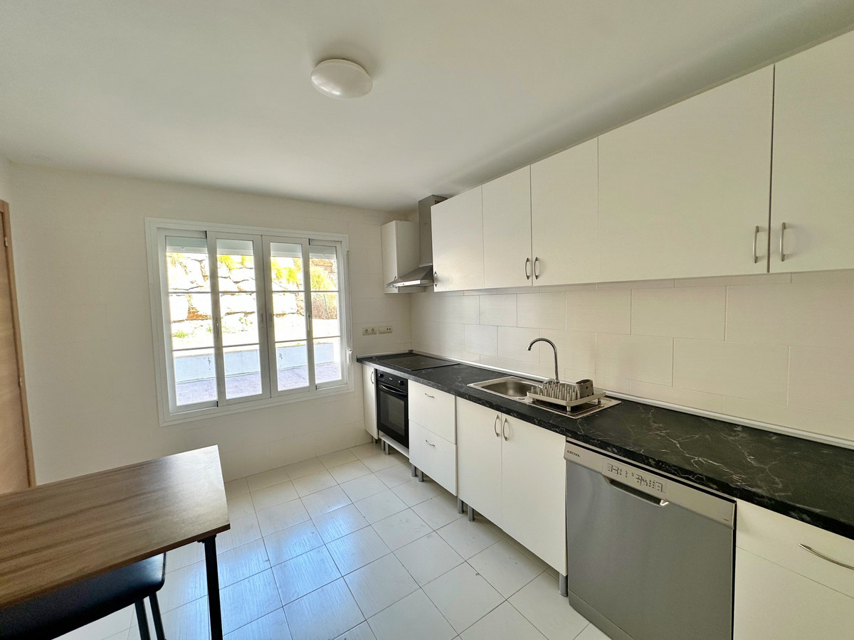 b3515b223c6749aaec4969ef2b7bc672 - 6