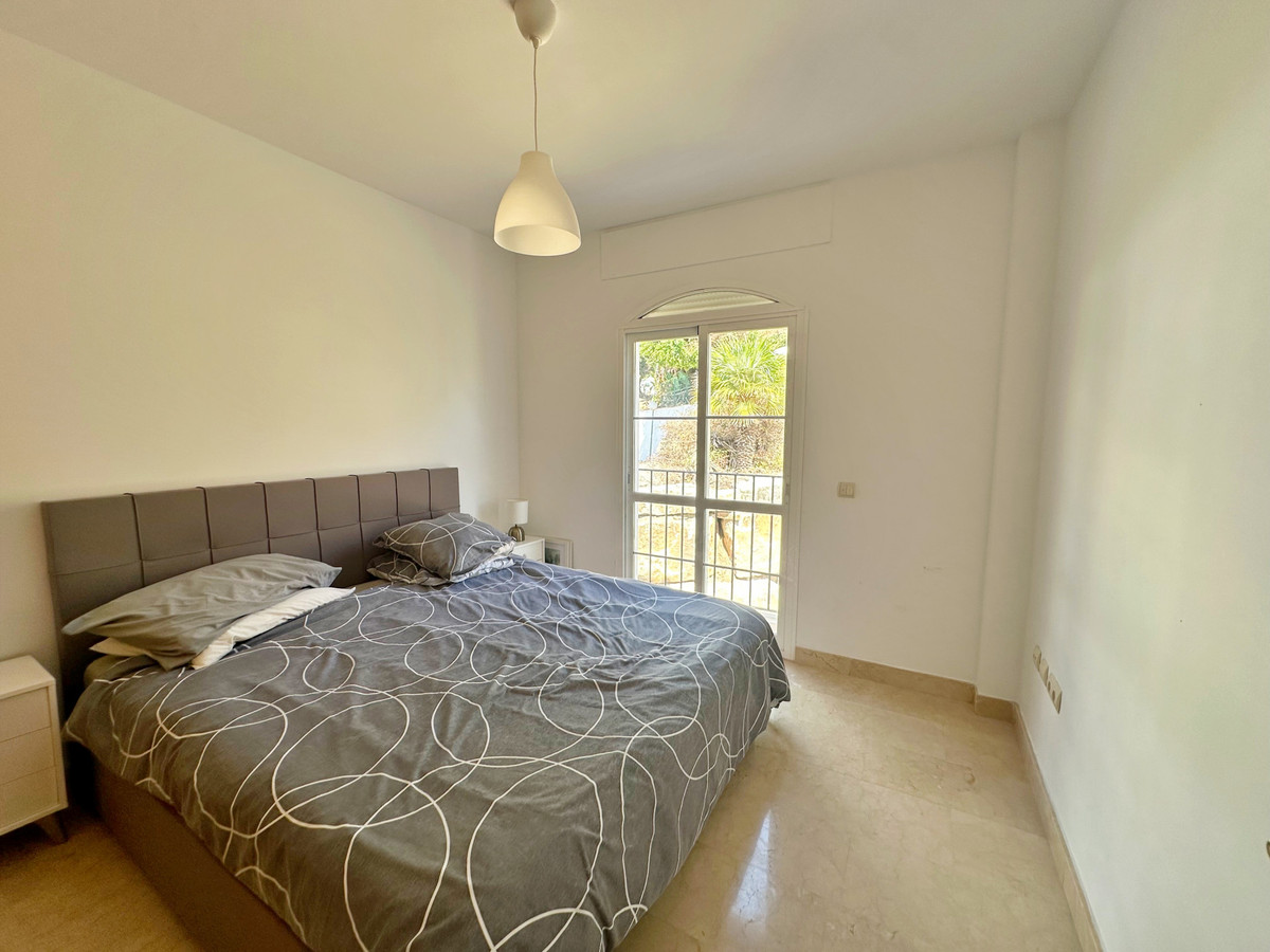 b3515b223c6749aaec4969ef2b7bc672 - 8