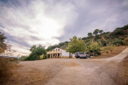 b3772eafad5fa665272493c59948b653 - 13