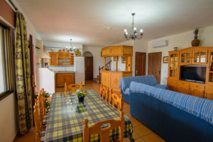 b3772eafad5fa665272493c59948b653 - 15