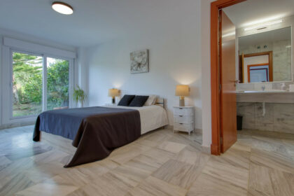 b3b598ea64fef1fec61bd009d743d725 - 14