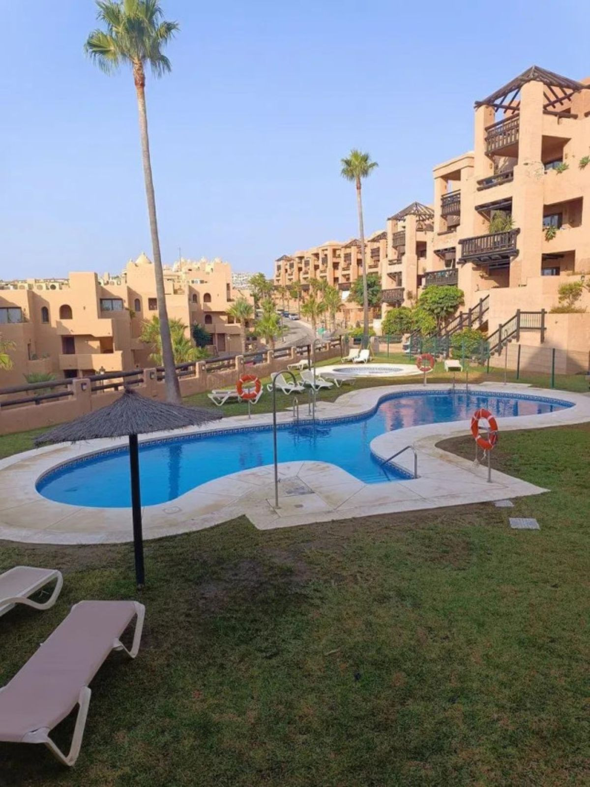 b3de6fae0e8fca0c7c8b607c42f66a34 - 26