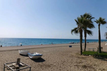 b3de6fae0e8fca0c7c8b607c42f66a34 - 27