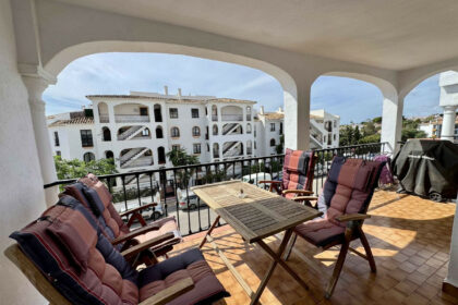 b40add9cb7382cae401859e8b8fed73a - 18