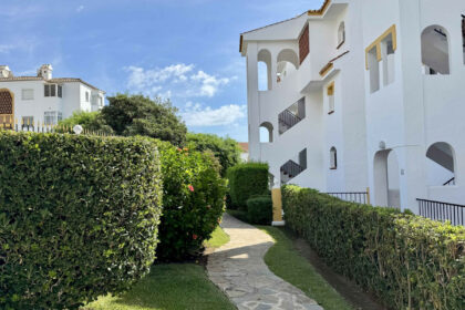 b40add9cb7382cae401859e8b8fed73a - 3