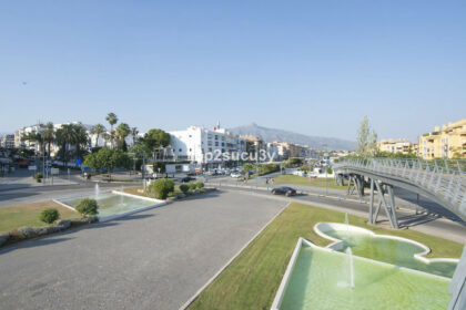 b487e9940578832c2d681ef4588f84f9 - 25