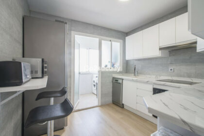 b487e9940578832c2d681ef4588f84f9 - 9